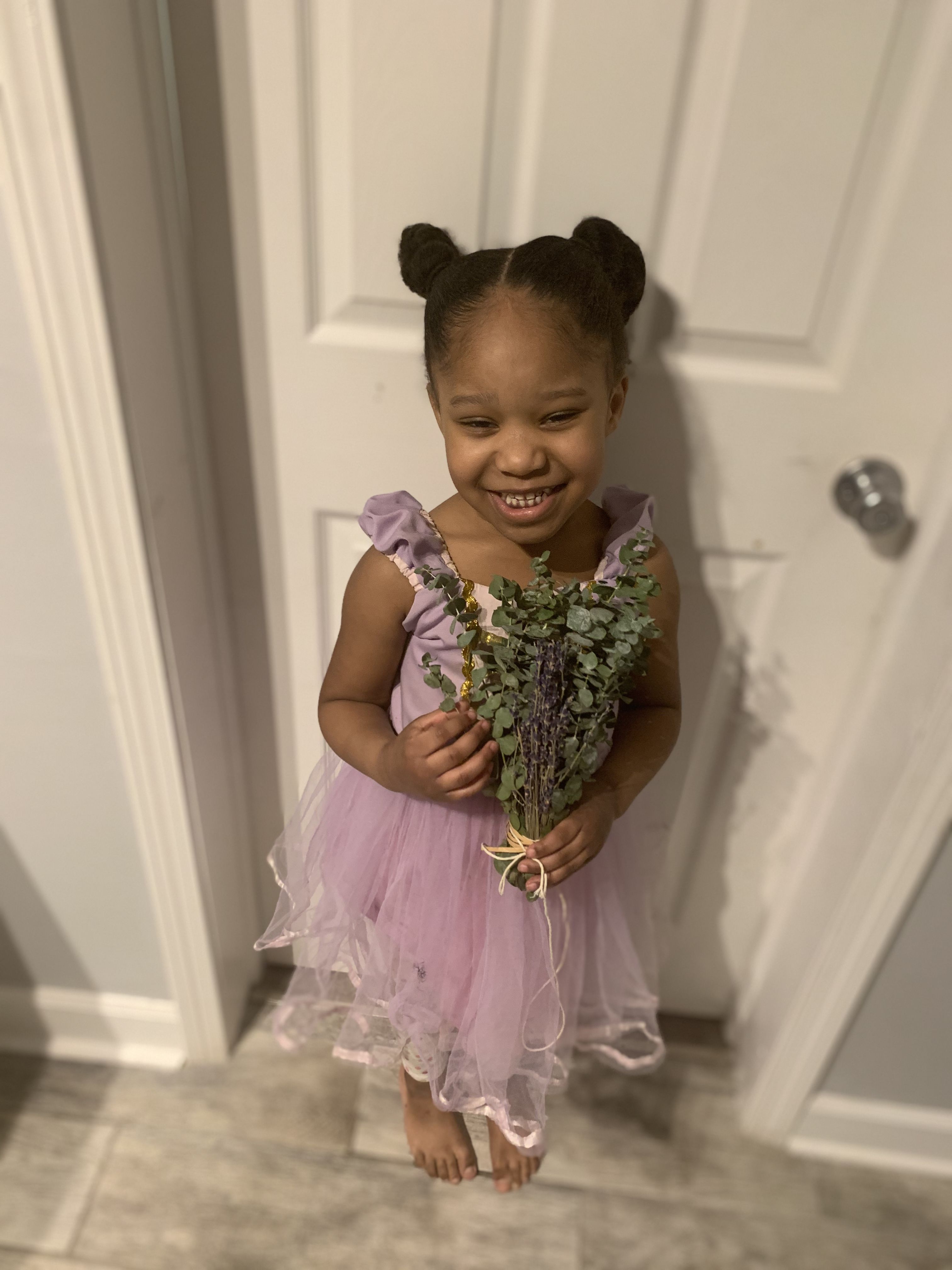 Beautiful Woodlawn 2bd 1bt Apt Near